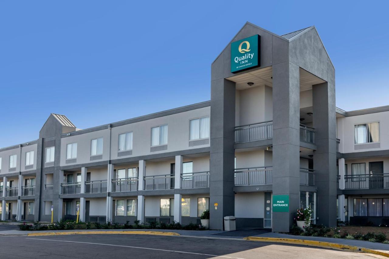 Quality Inn Fayetteville Near Fort Bragg Екстериор снимка