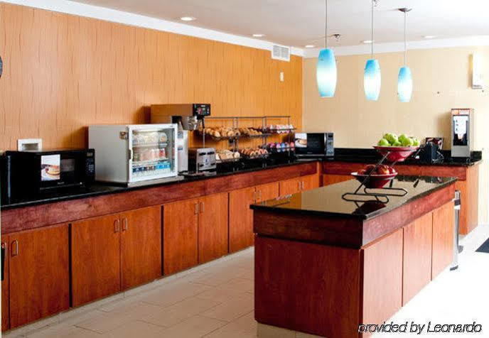 Quality Inn Fayetteville Near Fort Bragg Екстериор снимка