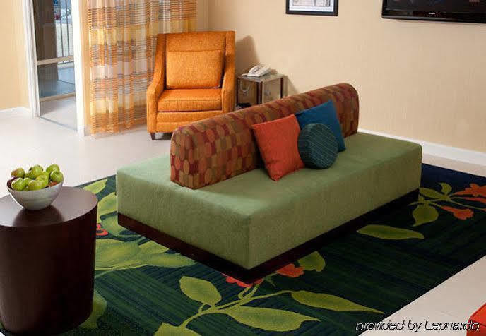 Quality Inn Fayetteville Near Fort Bragg Екстериор снимка