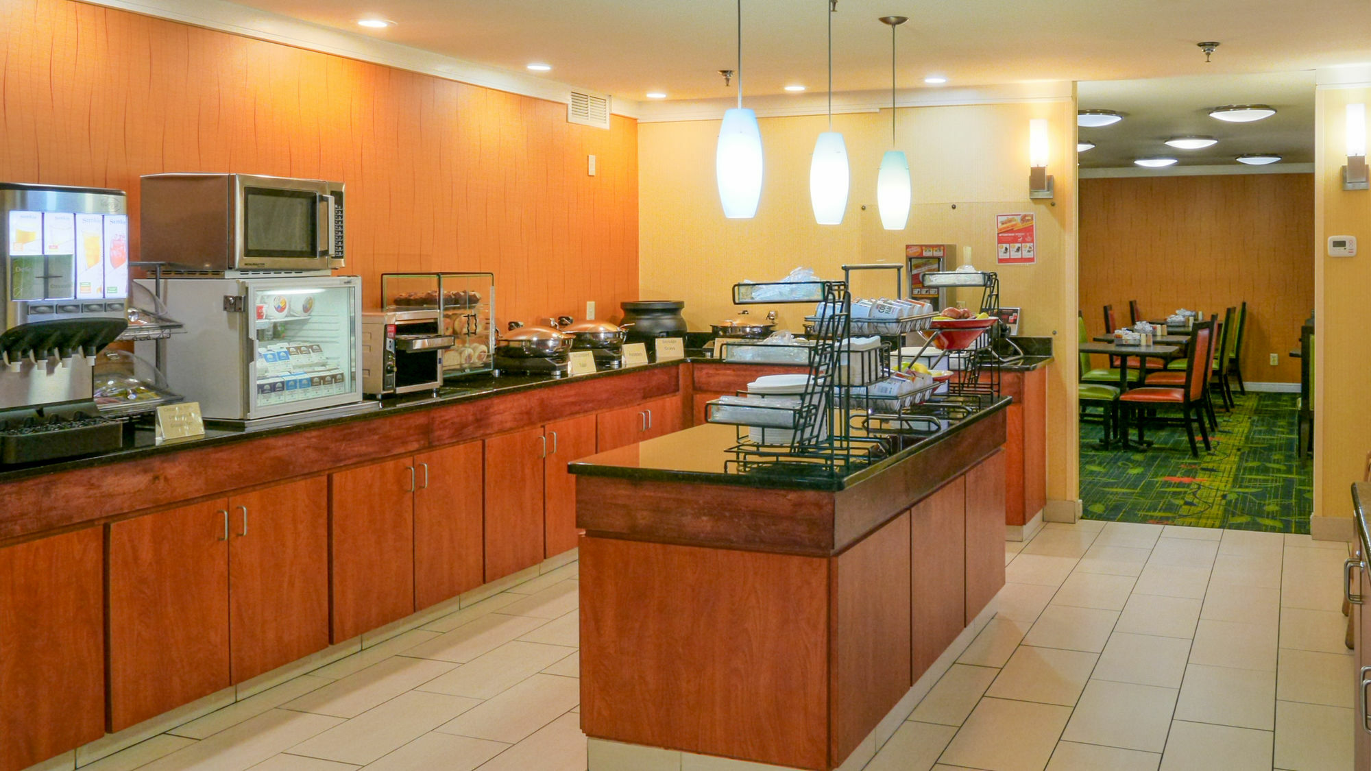 Quality Inn Fayetteville Near Fort Bragg Екстериор снимка